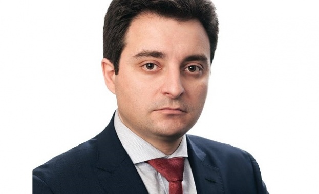 Димитър Данчев : ГЕРБ използва суматохата за субсидиите, за да вземат нов заем