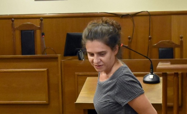 Съдът решева днес да пуснели бившата зам.-кметица на „Младост” Биляна Петрова