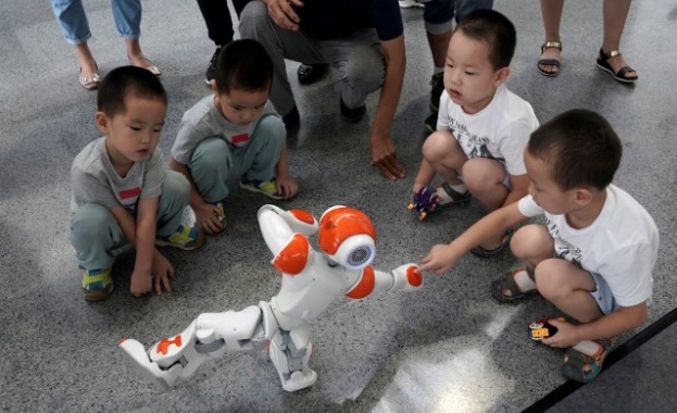 Те, роботите - Изложение на умни машини в Пекин