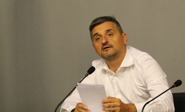 Кирил Добрев: Има хора от БСП и ГЕРБ с общи политически тези