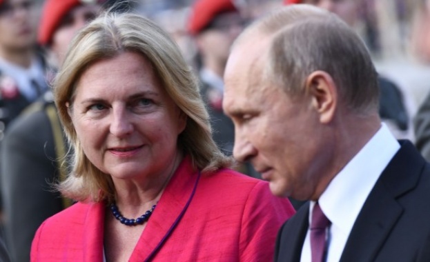 Путин пристигна в Грац