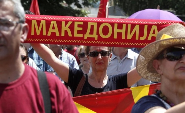 НАТО изпрати условията за членството на Македония в алианса 