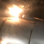 Руски пътнически самолет се запали в движение