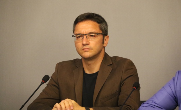 Кристиан Вигенин: ГЕРБ се провали и на полето на политиката, и на полето на морала Кристиан Вигенин: ГЕРБ се провали и на полето на политиката, и на полето на морала