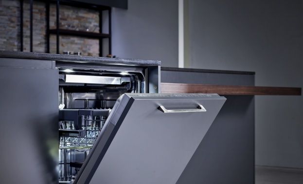 LG привнася елегантност в домовете с европейския дебют на SIGNATURE KITCHEN SUITE