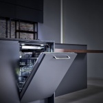 LG привнася елегантност в домовете с европейския дебют на SIGNATURE KITCHEN SUITE