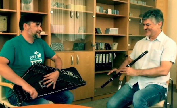 Най-добрият руски гуслар сбъдна мечтата си да свири с Теодосий Спасов (видео)