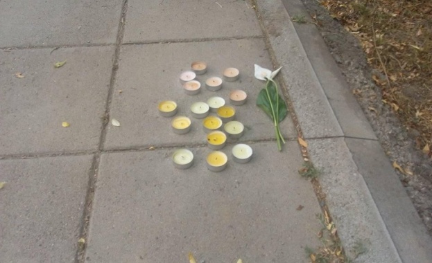 Жители на Владо Тричков излязоха на мирно бдение в памет на загиналите край Своге