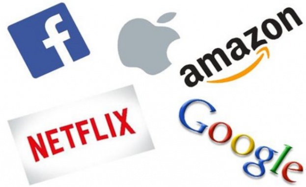 Американските технологични компании Гугъл Google Фейсбук Facebook и Майкрософт Microsoft