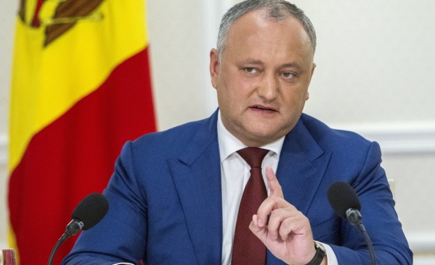 Президентът на Молдова е в болница след катастрофа
