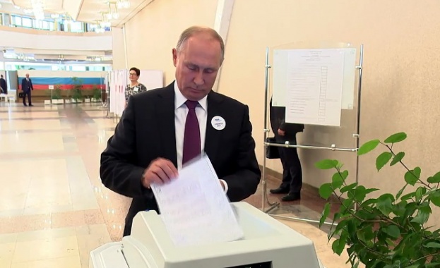Путин гласува за кмет на Москва