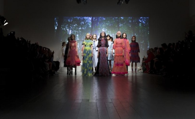 В Лондон започна Седмицата на модата 