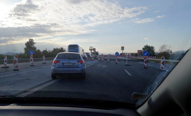 10-километрово задръстване на магистрала "Тракия" заради ремонти 