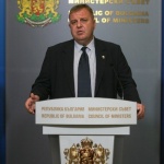 Каракачанов: Повече няма да играя ролята на „синя каска”