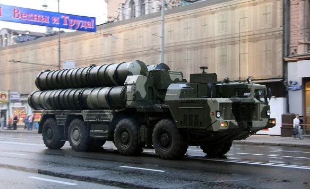 Русия ще доставя на Сирия противоракетна система С-300