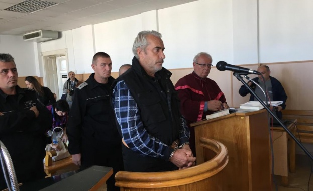 Четворният убиец от Каспичан остава за постоянно в ареста 