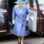 Кралица Елизабет носи едни и същи обувки по 7 години