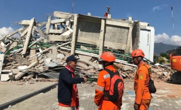 Няма данни за пострадали български граждани при земетресението в Индонезия