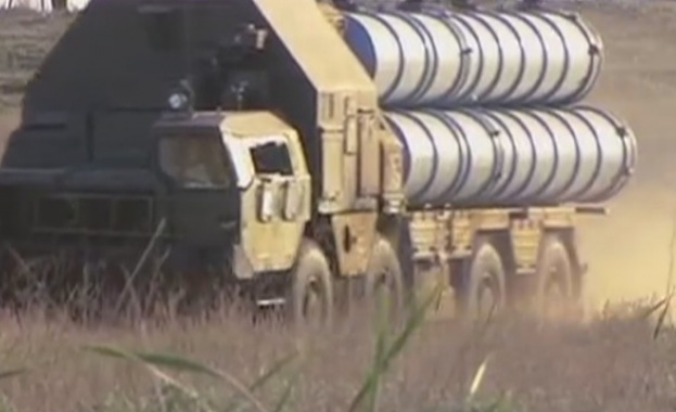 Русия постави в Сирия безплатно три дивизии ракетни установки С-300ПМ