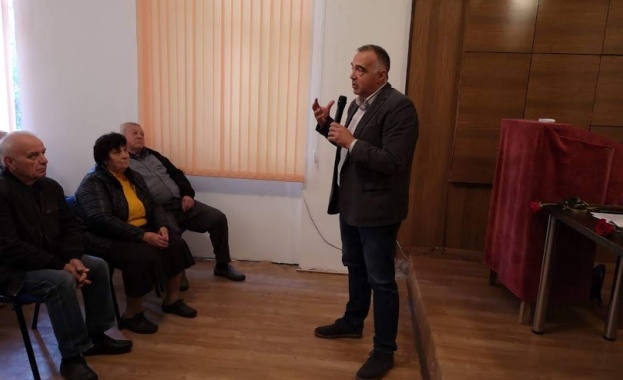 Хората от Лесичово: Как да се промени учебното съдържание, без да се променя българската история