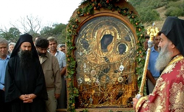  Копие на чудотворна икона пристига в София