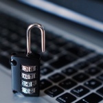 Няколко съвета за защита на Facebook профила