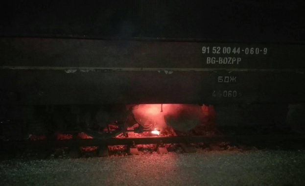 Локомотив се запали на гара Горна Оряховица