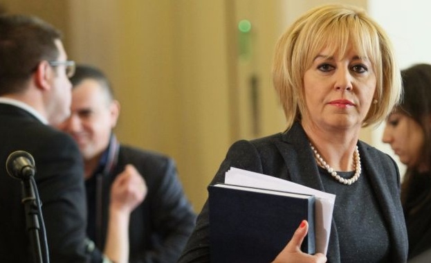 Мая Манолова отчита 3 години от встъпването си на поста
