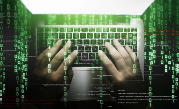  Хакерите са свили $882 милиона от криптоборсите