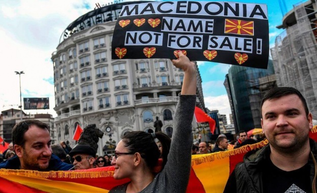 Стефан Северин: Американският чепик смачка клетите Македонци!