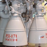 Русия и Китай разработват съвместно ракетни двигатели