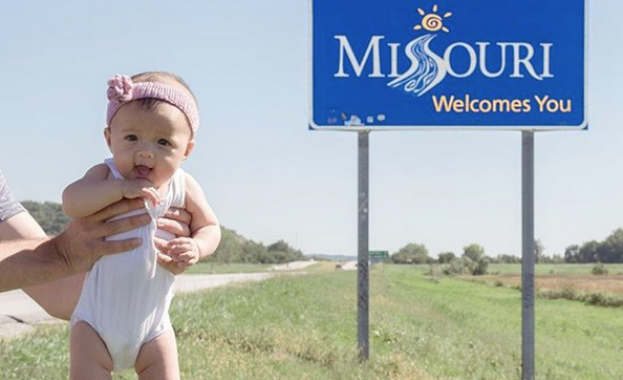 Бебе-пътешественик обиколи всички 50 щата в Америка