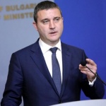 Горанов: Търговската война и цените на горивата са предизвикателства пред българската икономика