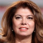 Йотова: Борбата с демографската криза изисква национален консенсус