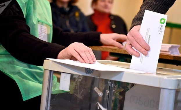 Грузинците избират президент за последен път чрез пряко гласуване