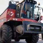 "Роскосмос" успешно тества автономен комбайн (видео)