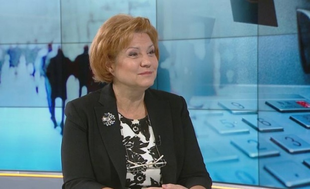 Менда Стоянова: Данъците ще вървят нагоре не като ставка, а като обем
