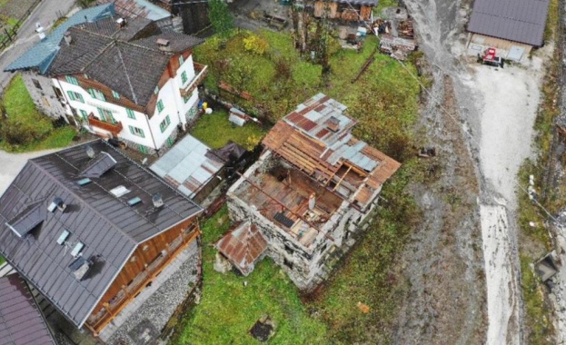 Телата на 9 души бяха открити в наводнена къща в Сицилия