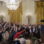 Тръмп с остра реакция към репортер, отне му микрофона заради въпрос (Видео)