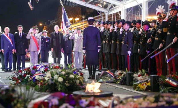  Президентът Радев призова за диалог и отказ от насилие на Парижкия форум за мир 