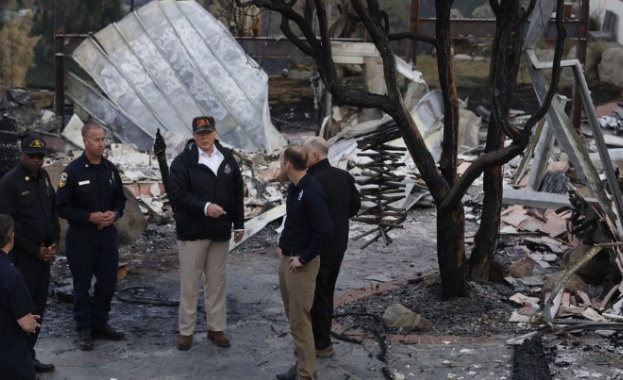 Близо 1300 изчезнали и 79 загинали при пожарите в Калифорния