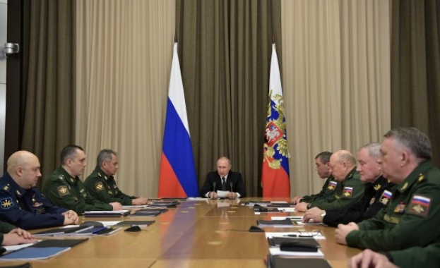 Путин: Русия се превъоръжава ударно!