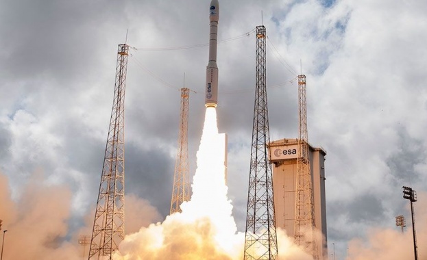 Мароко ще наблюдава Земята от Космоса