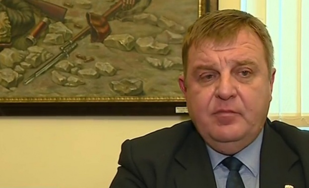 Каракачанов: Нямаше брожения в ГЕРБ за назначаването на Николова