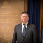 "Росийская газета": Интерпол стана жертва на шантаж