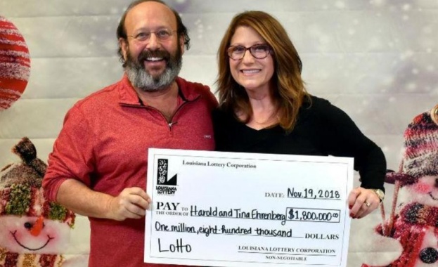 Семейство от Луизиана откри печеливш лотариен билет докато чисти 