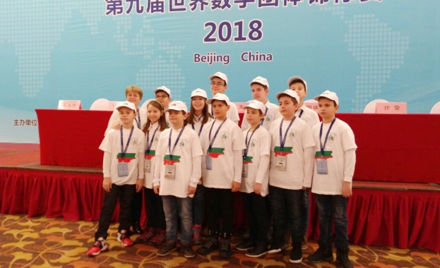 Пловдивски математици донесоха 5 медала от Световната олимпиада в Китай