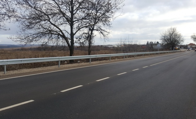 Близо 6,5 млн. лв. са инвестирани в ремонта на 12 км от път II-35 Плевен – Ловеч