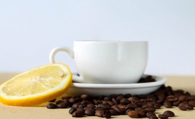 Кафе с лимон – за детокс и по-малко стрес  