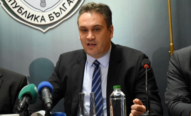 Антикорупционната комисия оттегля искове за близо 22 млн. лева